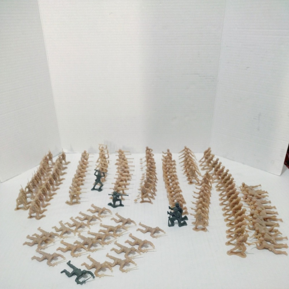 144 Toy Soldiers 2" Plastic Tan Green